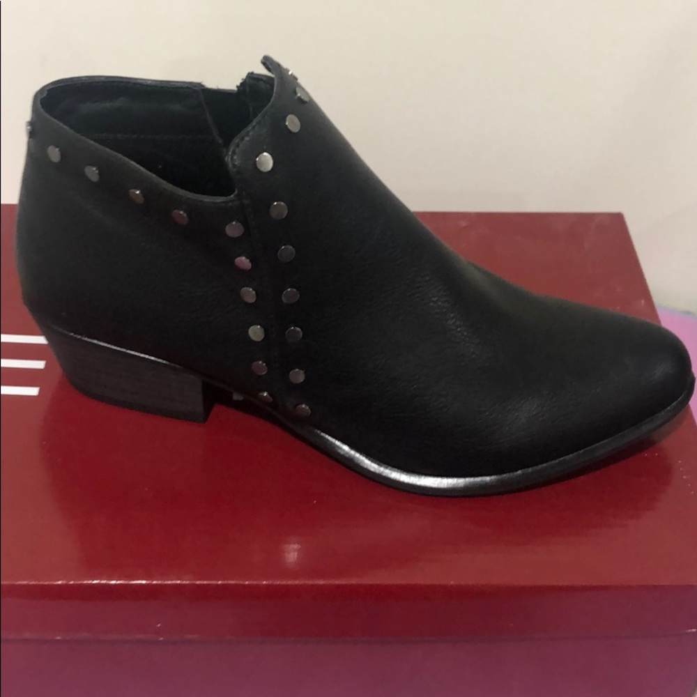 1 DAY SALE Esprit booties, size 8